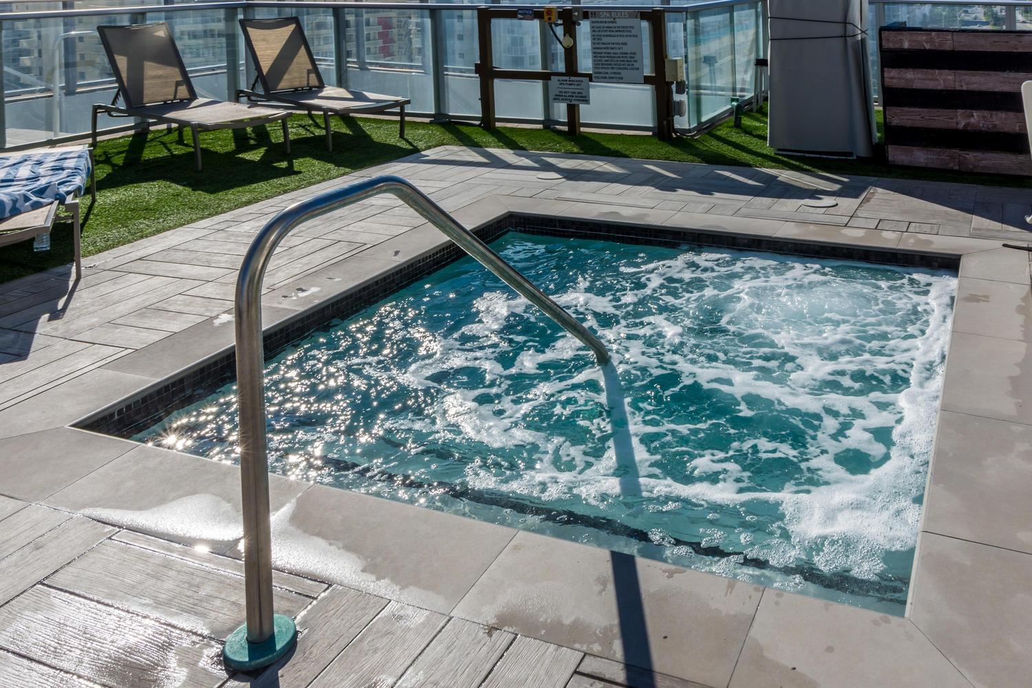 Wake Up To The Sound Of Waves In A Stylish Condo In A Luxury Resort Χόλιγουντ Εξωτερικό φωτογραφία