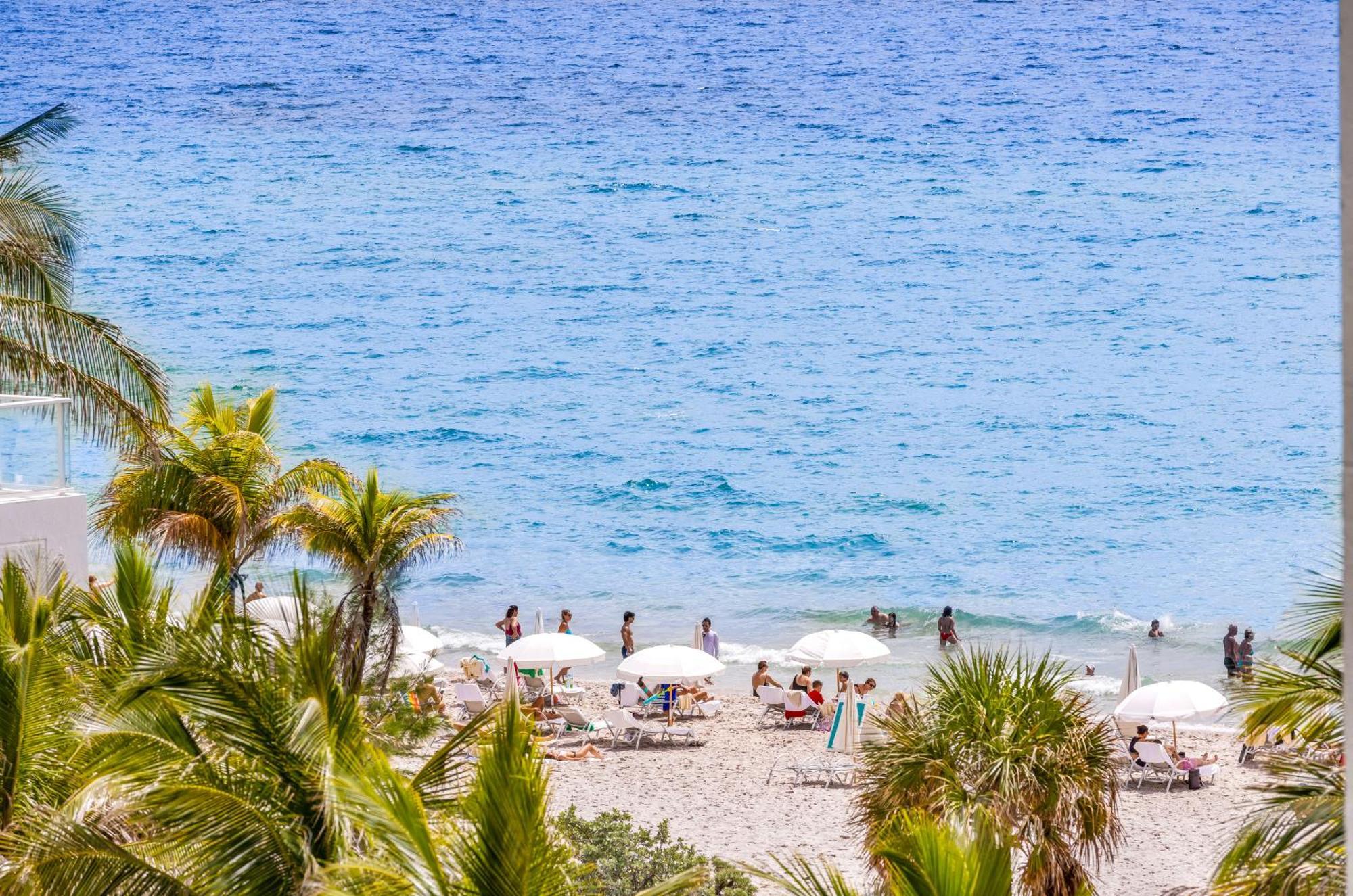 Wake Up To The Sound Of Waves In A Stylish Condo In A Luxury Resort Χόλιγουντ Εξωτερικό φωτογραφία